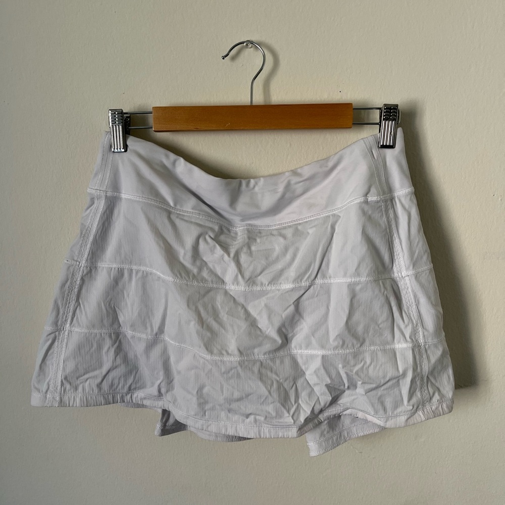 Lululemon pace rival skirt